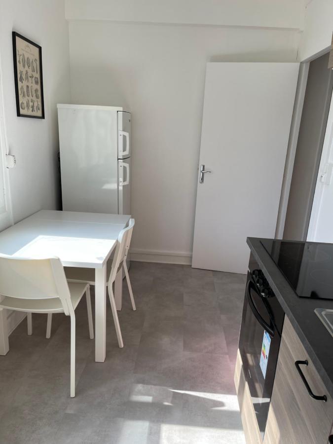Francois Mitterand Appartement Elbeuf Buitenkant foto